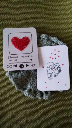 CUSTOMIZED MINI HEART CARDS